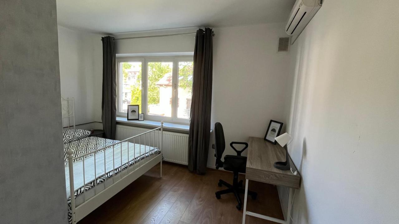 Comfy, And Small In Privatunterkunft *